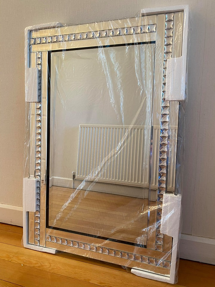 Crystal Edge - Bevelled Mirror (90 x 60cm)