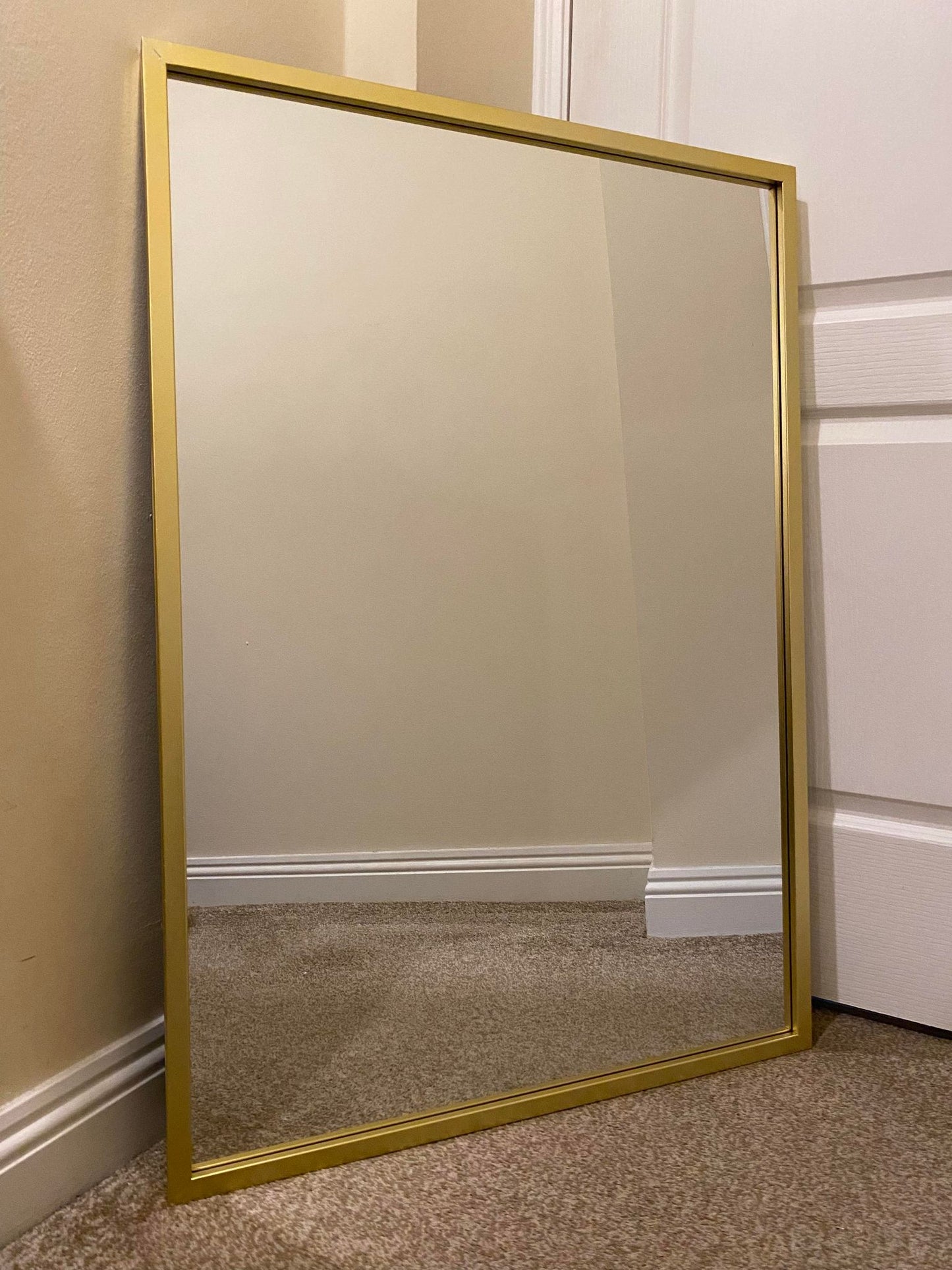 Goldthorpe - Gold Painted Rectangular Mirror (100 x 70cm)