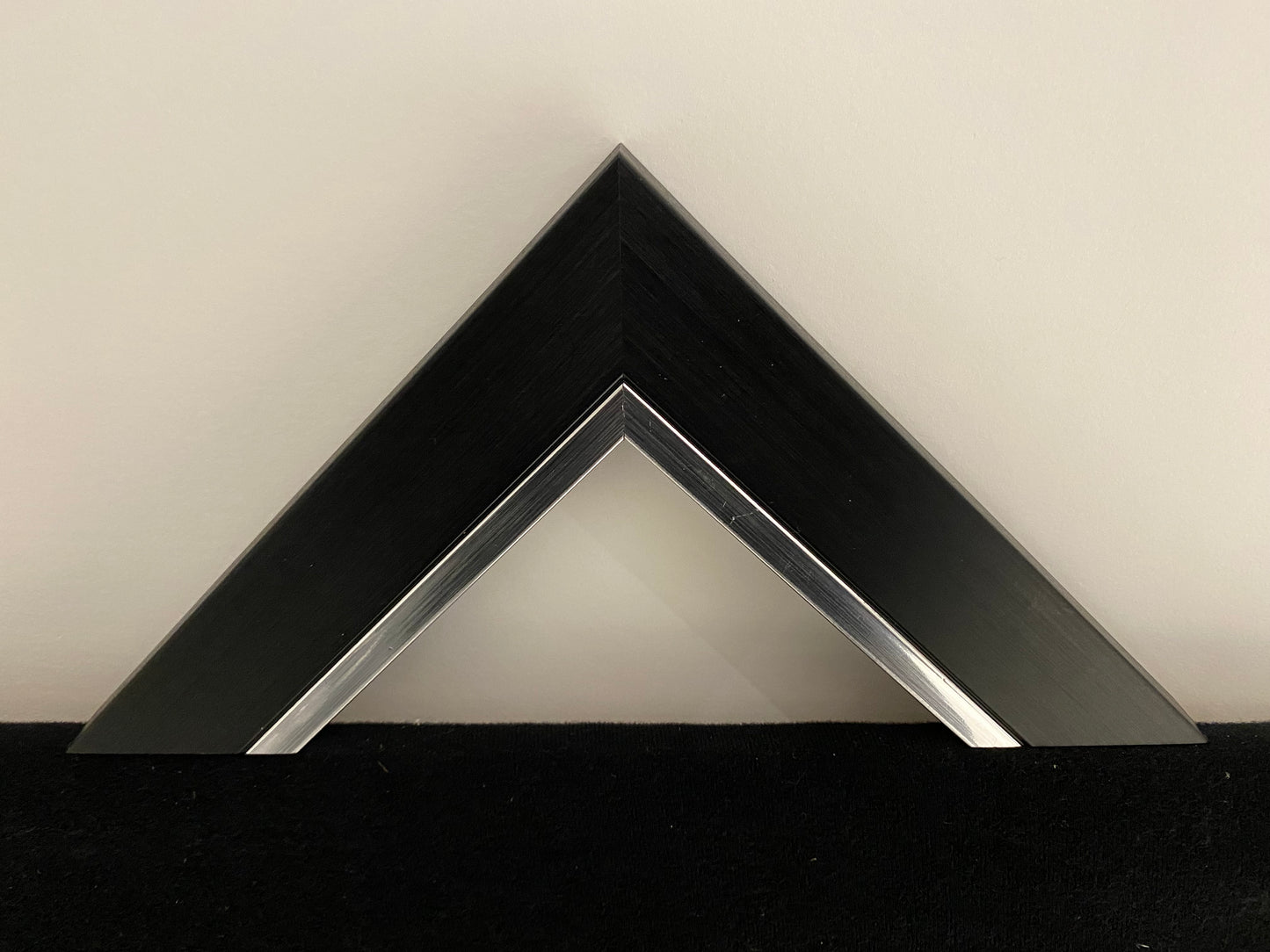 Black & Silver Thin Picture Frame (C125)